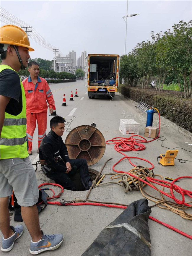 麻章翻衬法管道修复技术主要工序